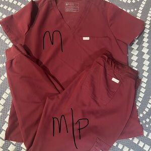 Figs Maroon Scrub Ensemble